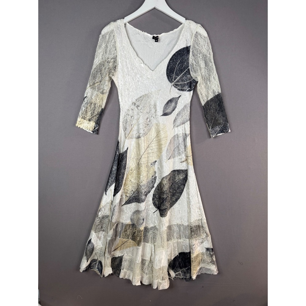 Komarov Midi Dress Womens M White Black Leaf Print Pleated Crinkle Lace Artsy